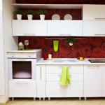 Дизайн современных кухонь из пластика